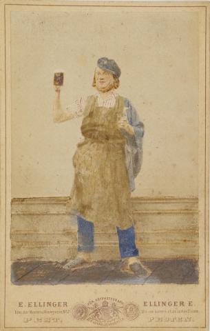 Újházy Ede színész dedikált, állóalakos, színezett fényképe 1873 Pest 