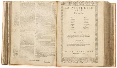 Szent Biblia, az az Istennec Ó es Uy Testamentomanac prophetac es apastaloc által megiratott szent könyvei.  Hanoviaban, 1608. Nyomtattatott Halbejus Janos által. 