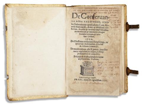 De conservanda bona valetudine Scholae Salernitanae opusculum…edita per Joannem Curionem et Jacobum Crellium. [Kolligátum, 3 mű] 1553 Franc. [Frankfurt] Apud Christian Egenolph   