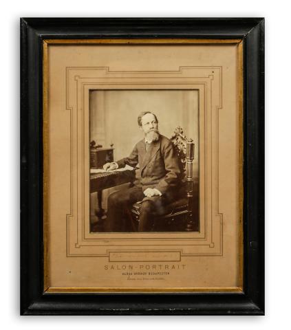 Jókai Mór portréfotója Klösz György műterméből, Jókai Eszternek dedikálva   