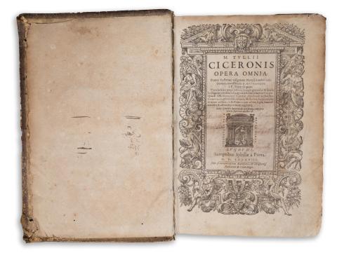 Cicero, Marcus Tullius : M. Tullii Ciceronis opera omnia [Tomus I-IV]  Lugduni [Lyon], 1588, Sybillae à Porta. 