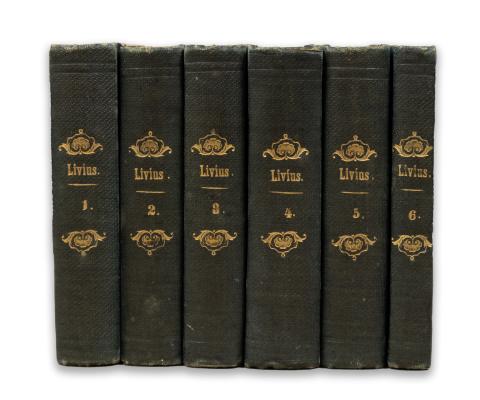 Titus Livius: T. Livii Patavini historiarum libri qui supersunt omnes et deperditorum fragmenta. Ex recensione Arn. orchii ad codicum Bambergensis et Vindobonensis fidem passim reficta ed. Ioannes Theophilus Kreyssig. 1-6. kötet.  Lipsiae [Leipzig], 1829, Typis Caroli Tauchnitz 