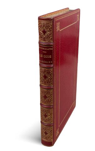 Hugues, Henry - Lapra, Paul: Le Code Algérien  Paris et Bildah, Billard et Mauguin, 1878. 